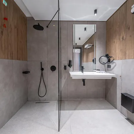 Romatem Move Disabled