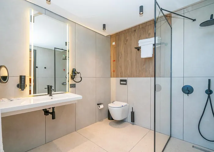 Romatem Move Accessible Hotel 4*